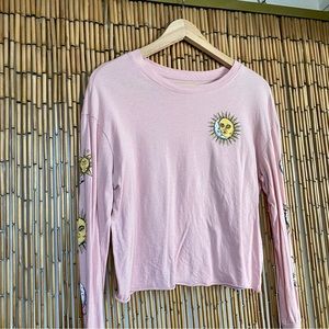 Light pink cropped sun/mood long sleeves t shirt, size S